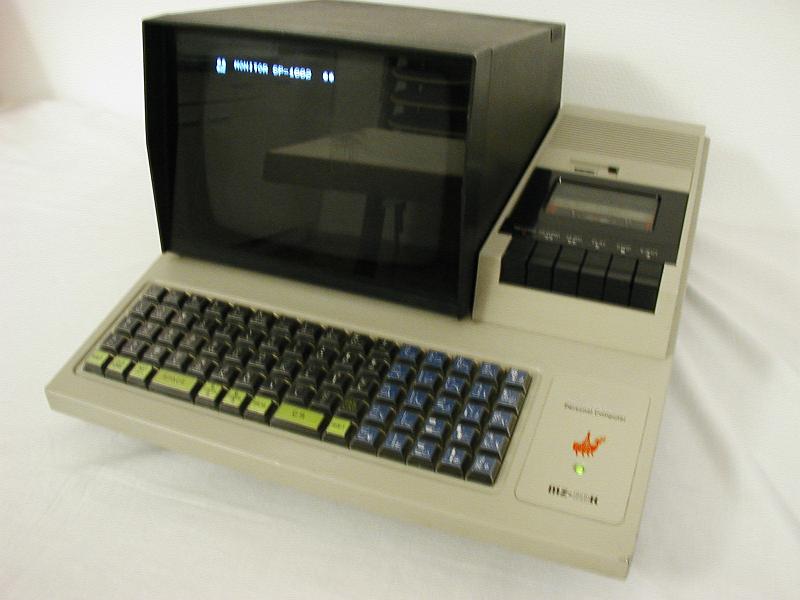 Sharp MZ 80 K (2).jpg